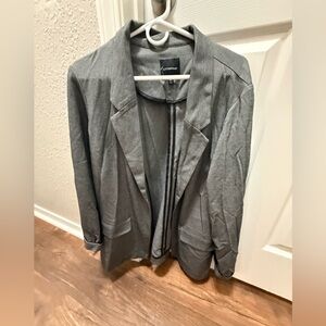 Liverpool Monochrome Textured Apparel